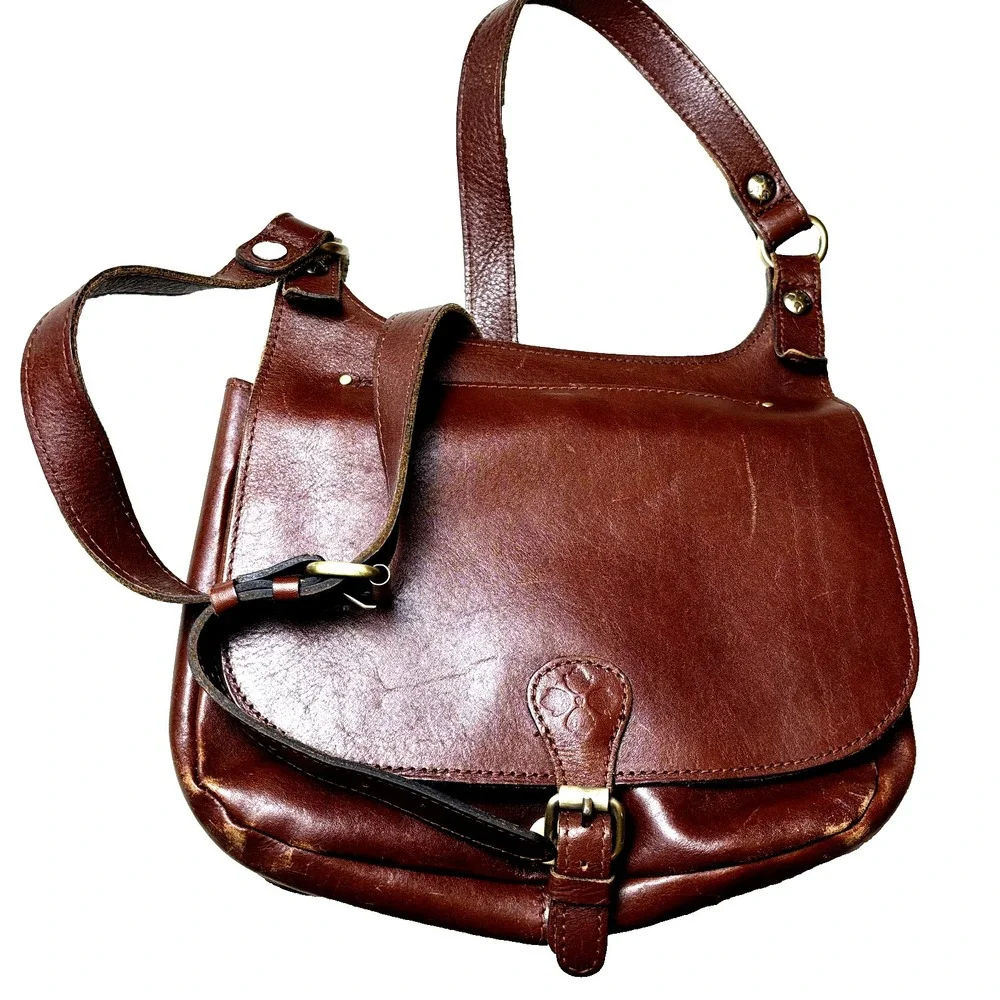 Patricia Nash Women's London Saddle Handbag‎ - Heritage Leather Crossbody Bag